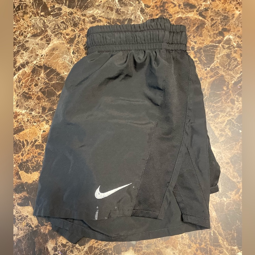 Nike kids large shorts
